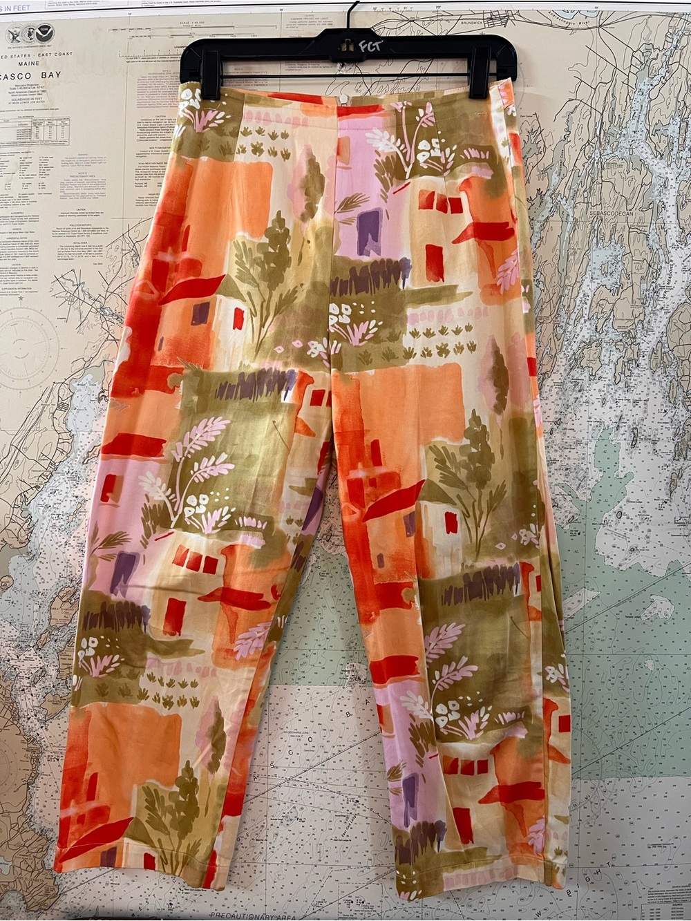 VINTAGE Staples Colorful Capri Pants Cotton & Lycra Size 8